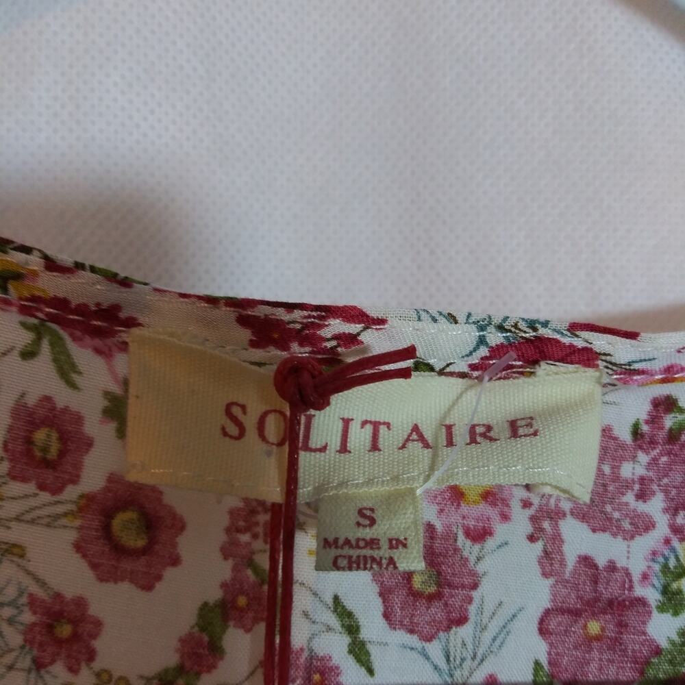 Solitaire For Anthropologie Red Ditsy Floral V-Neck Peasant Blouse Size Small - Picture 6 of 9